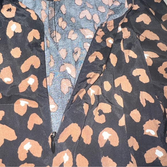 SELFIE LESLIE Hey Girl Ruffle Hem Romper Animal Print SIZE: Medium - Picture 10 of 13